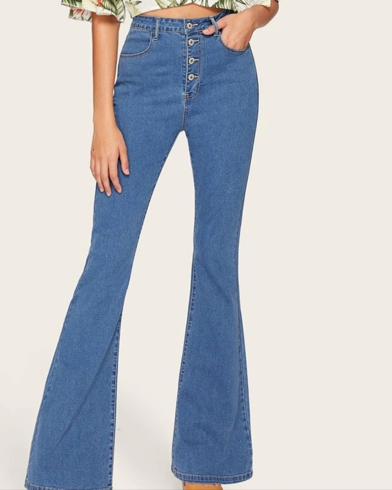 Highwaisted Flare Jeans